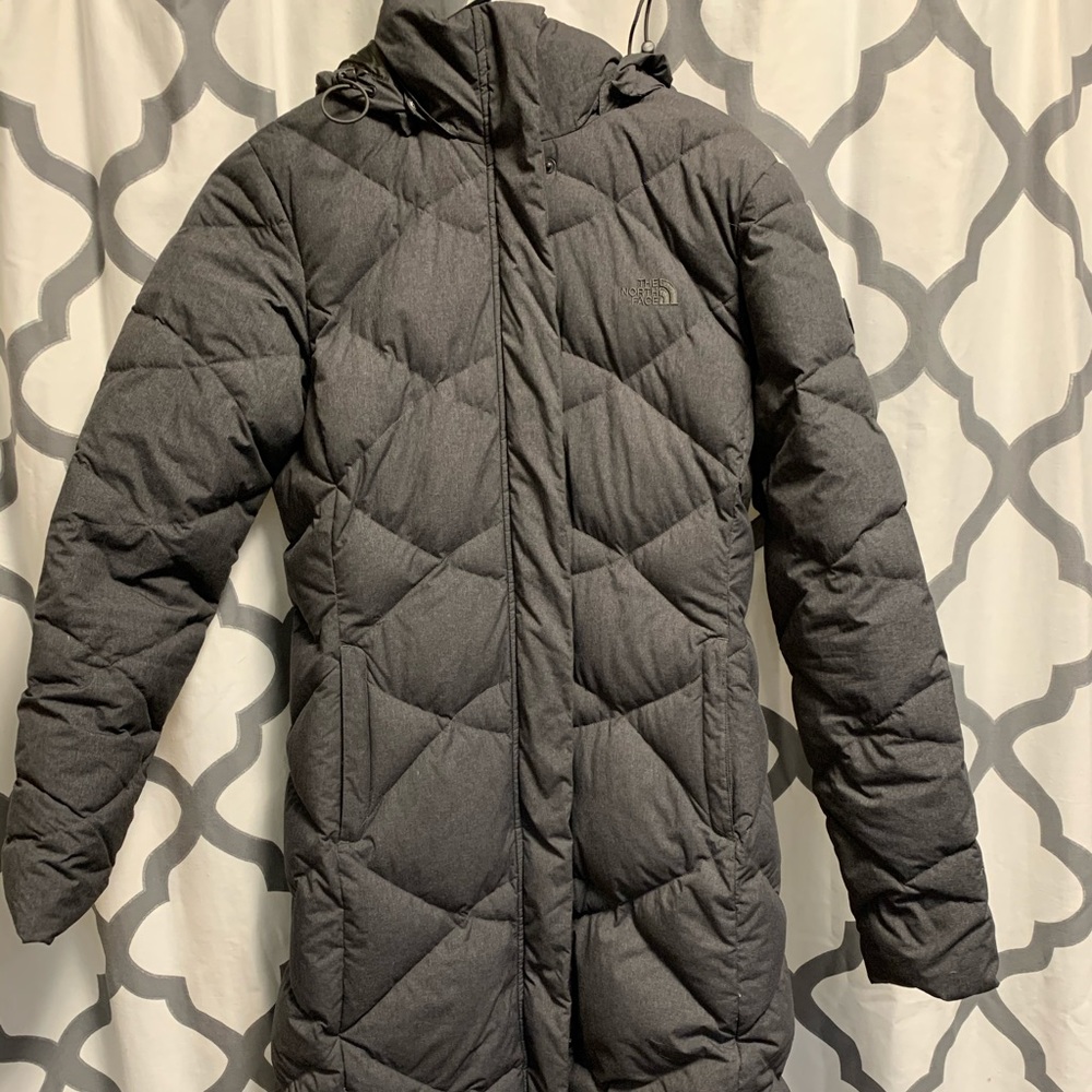 Women’s Northface Long Puffer Sz Small